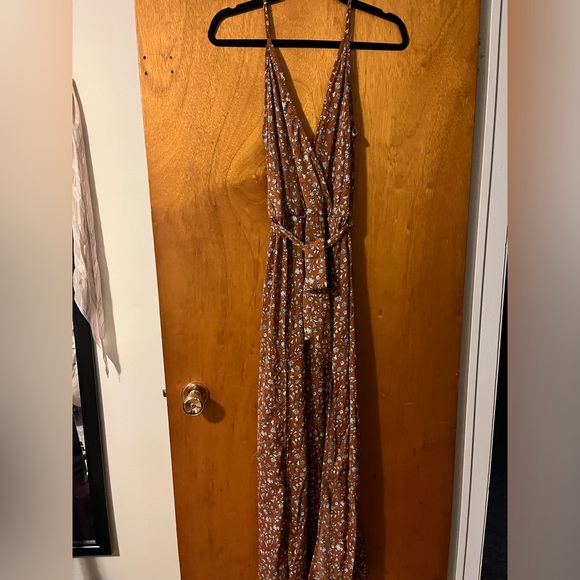 Sundress - Picture 3 of 4